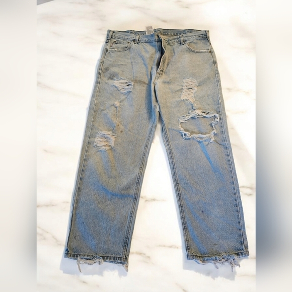 Carhartt distressed light wash denim jeans - Picture 5 of 9